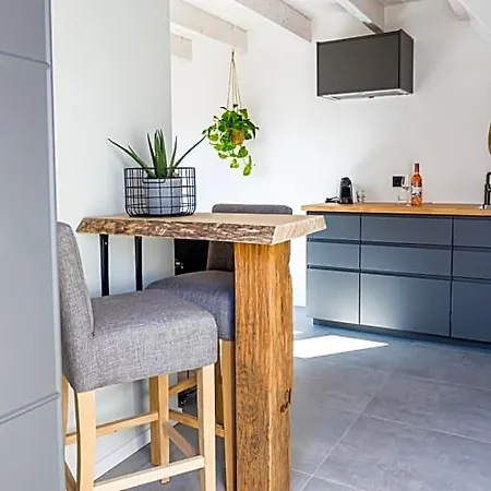 Bed & Breakfast Joeys Place 4*